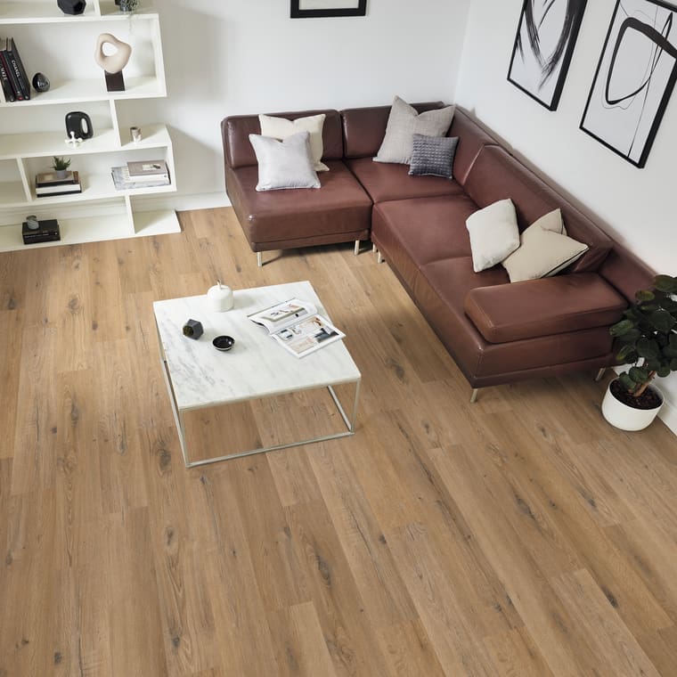 Karndean Knight Tile Natural Character Oak - Image 3