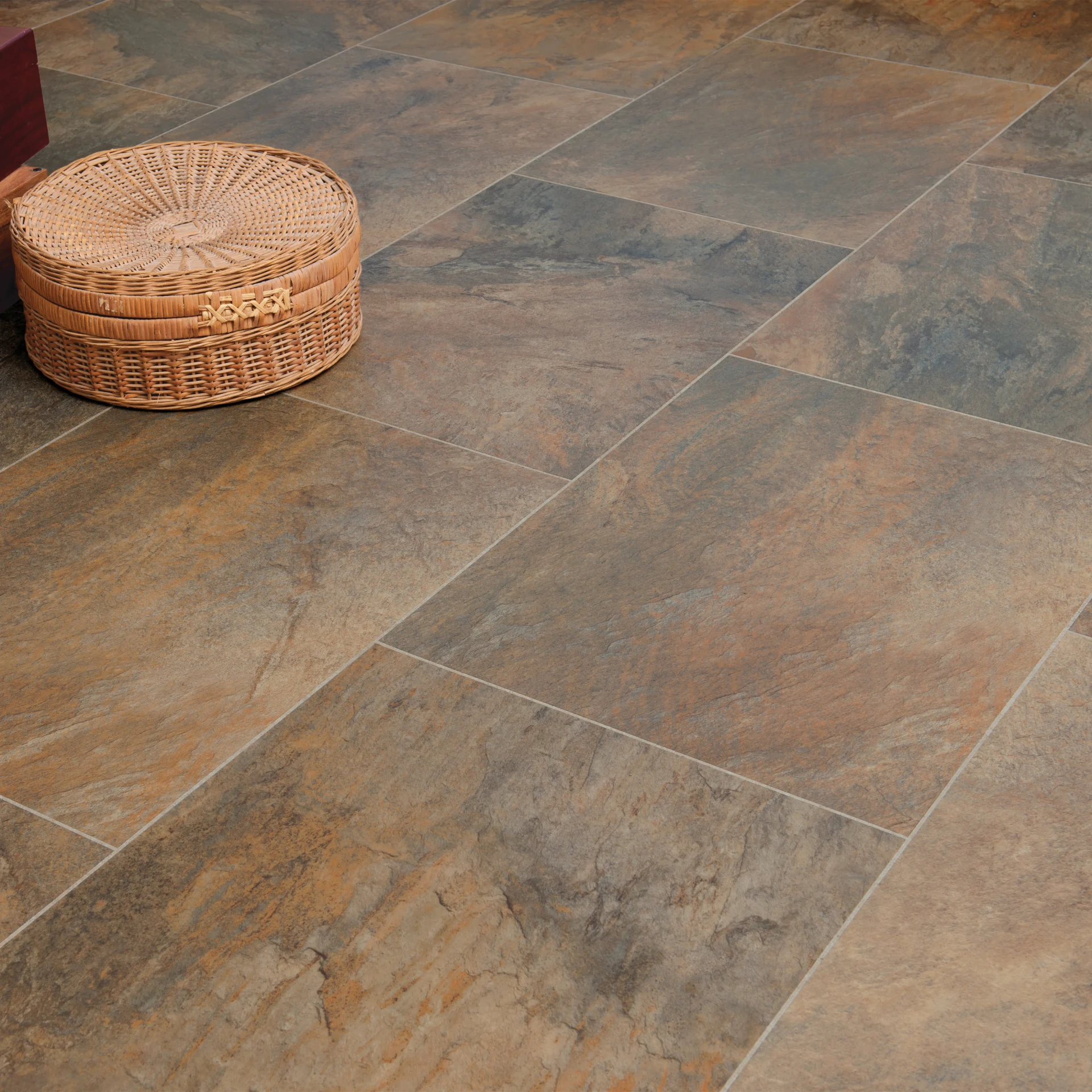 Karndean Art Select Melbourne Slate LM05 - Image 3