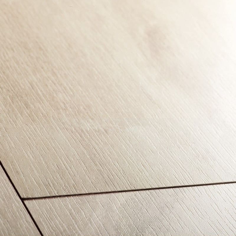Detail shot of Quick-Step Havana Oak Natural laminate plank joint