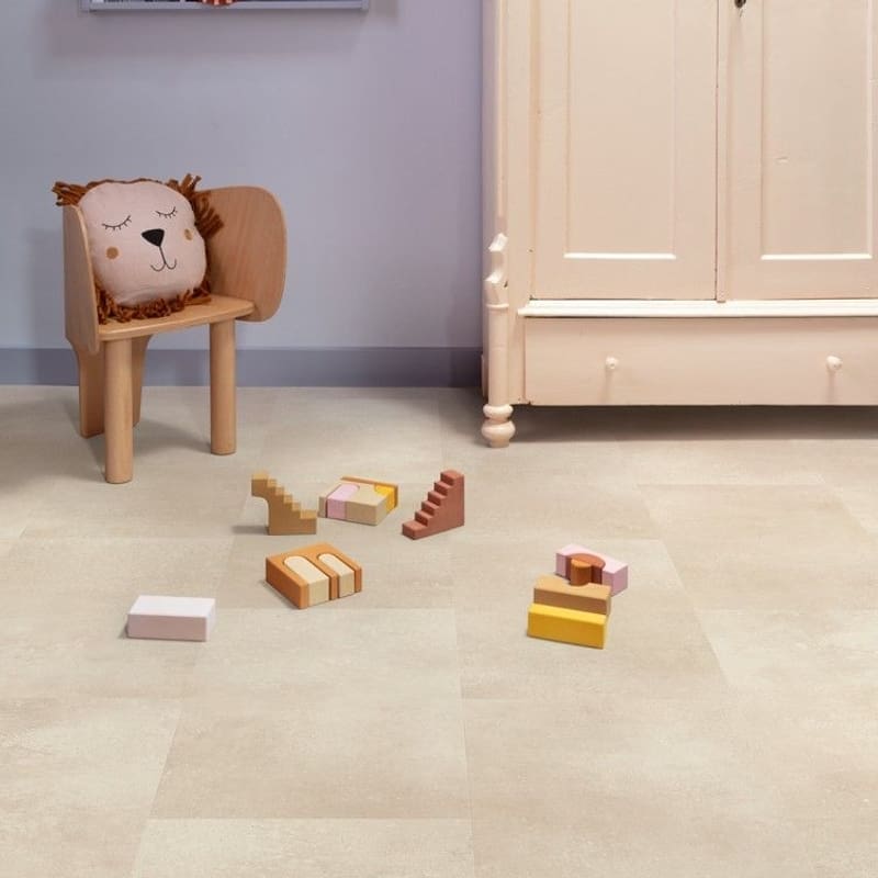 Children's bedroom with Quick-Step Alpha Oro Coral Rock vinyl flooring