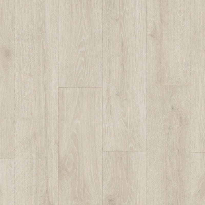 Quick-Step Majestic Woodland Oak Light Grey laminate flooring sample showing detailed wood grain pattern